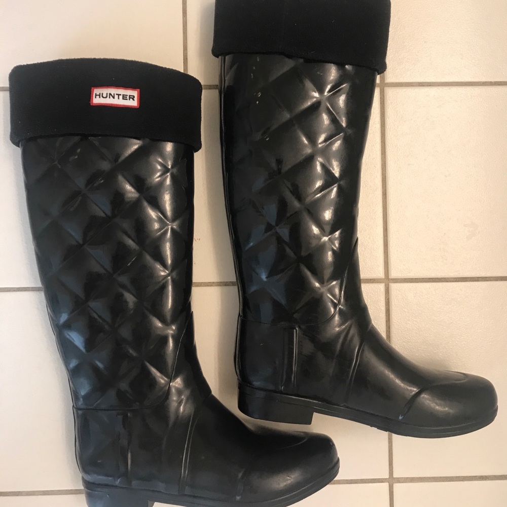 Quilted Hunter Rain Boots + Sock Insert - image 2